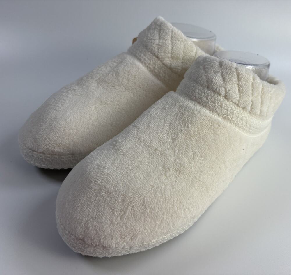 Muk Luks Women's White Memory Foam Bootie Slippers Size M 7-8 New